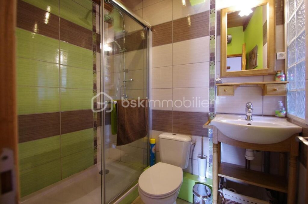 Maison de caractère avec activité touristique – Clomot – 4 pièces – 2 chambres – 98 m²