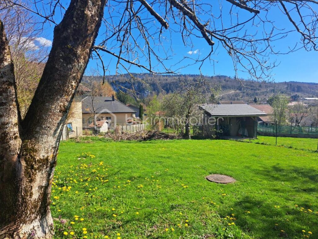 Maison a VIRY de 130M2 – 4 pièces – 3 chambres – 130 m²