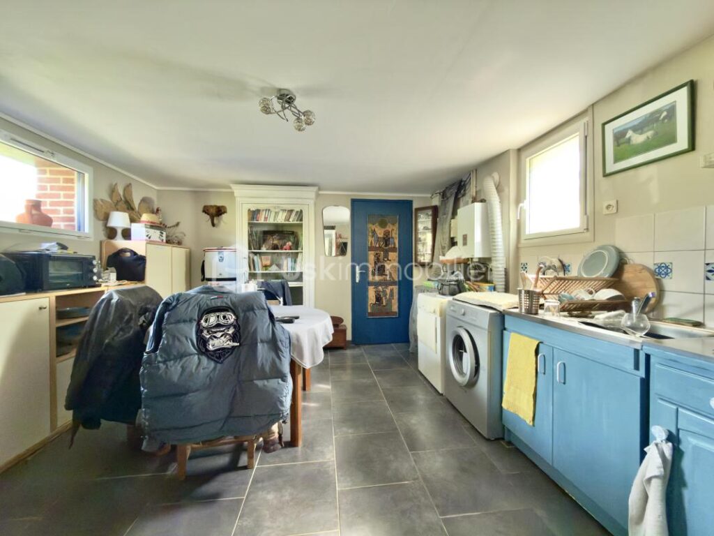 🏡 Maison pleine de charme 160 m² avec terrain exceptionnel de 5 500 m² – Rives-en-Seine – 8 pièces – 5 chambres – 160 m²