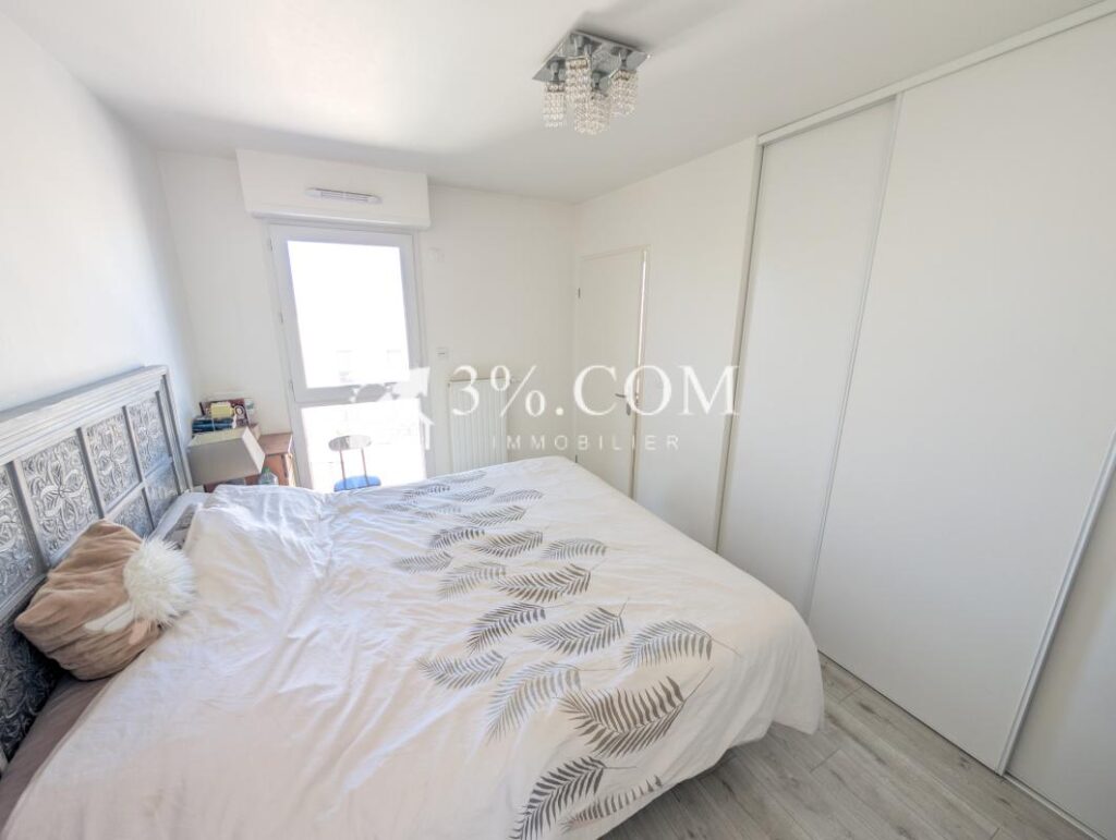 Poissy : grand appartement à vendre avec Jean-Marc DUTREIL – 4 pièces – 3 chambres – 92 m²