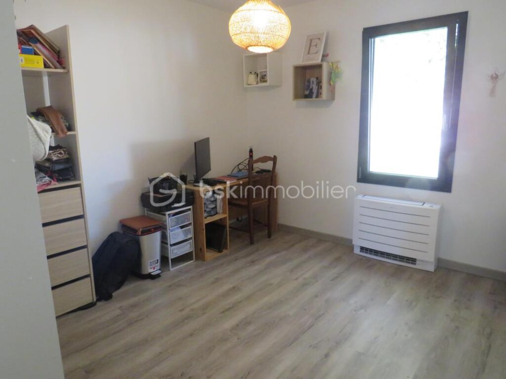 Maison plain-pied récente de 135 m² dans un cadre idyllique du Bas-Armagnac, RT 2012 sous garantie décennale – 4 pièces – 3 chambres – 135 m²