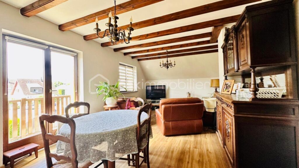 Maison traditionnelle de 1990 – 7 pièces – 5 chambres – 190 m²