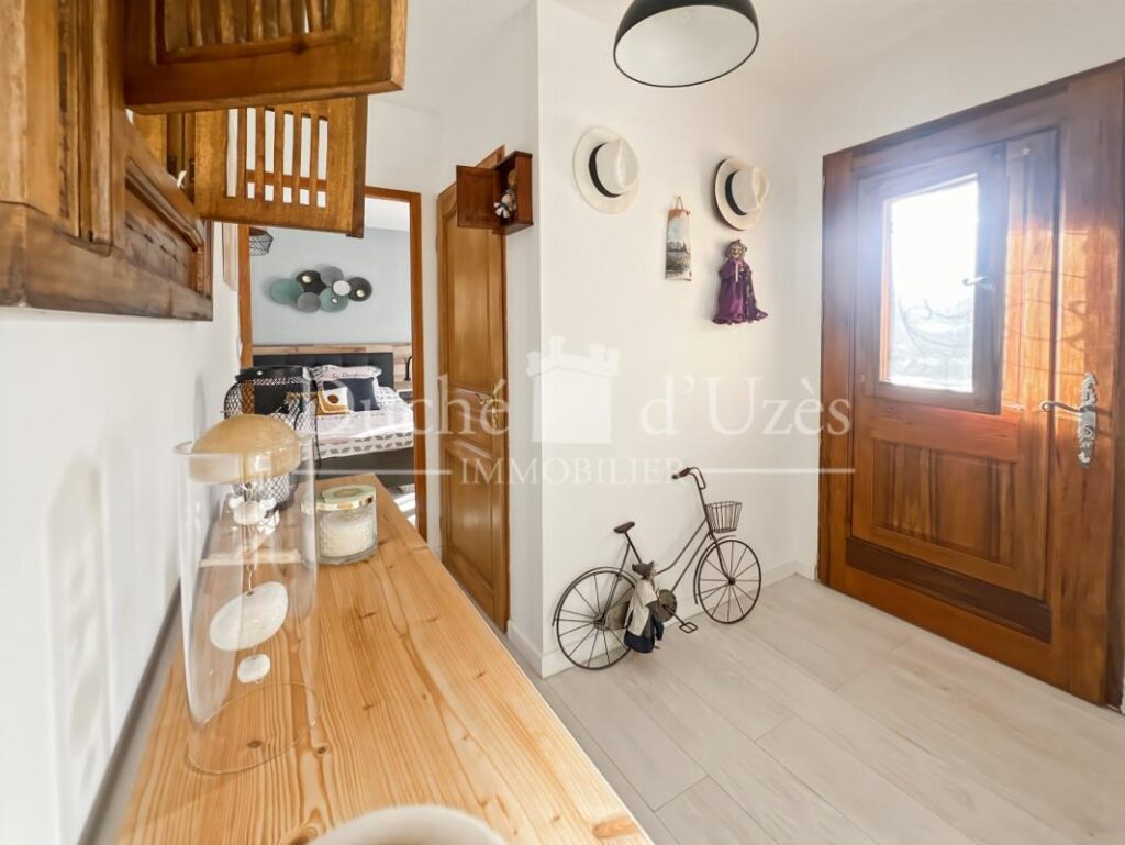 Maison – 5 pièces – 3 chambres – 116 m²