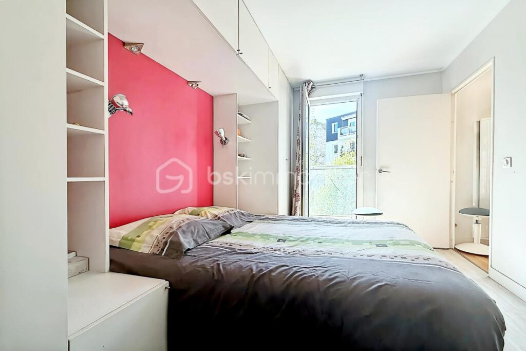 Beau 2 pièces avec balcon plein sud sur Jardin avec Parking et cave – 2 pièces – 1 chambre – 48 m²