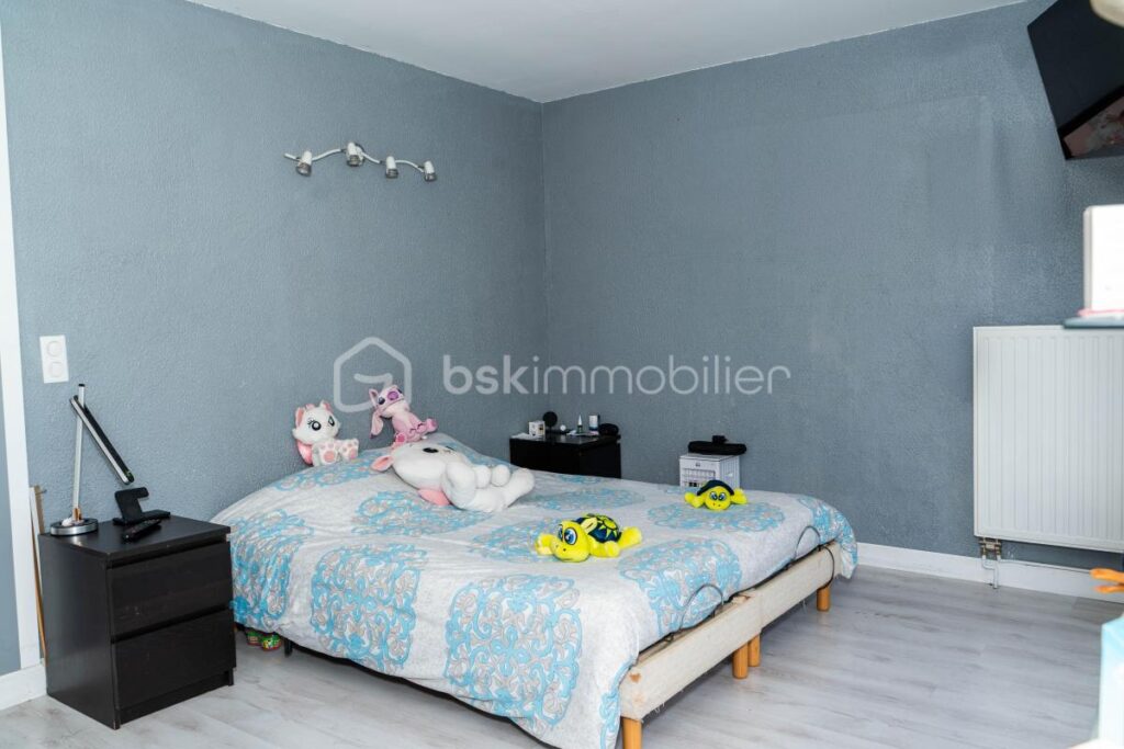 Maison 6 pièces – 4 chambres – Piscine – 6 pièces – 4 chambres – 129 m²