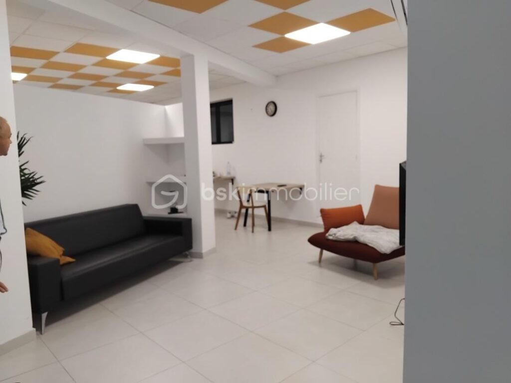 Villa d’architecte moderne de 295 m² : un véritable HAVRE DE PAIX dans le sud de la Réunion ! – 7 pièces – 5 chambres – 295 m²