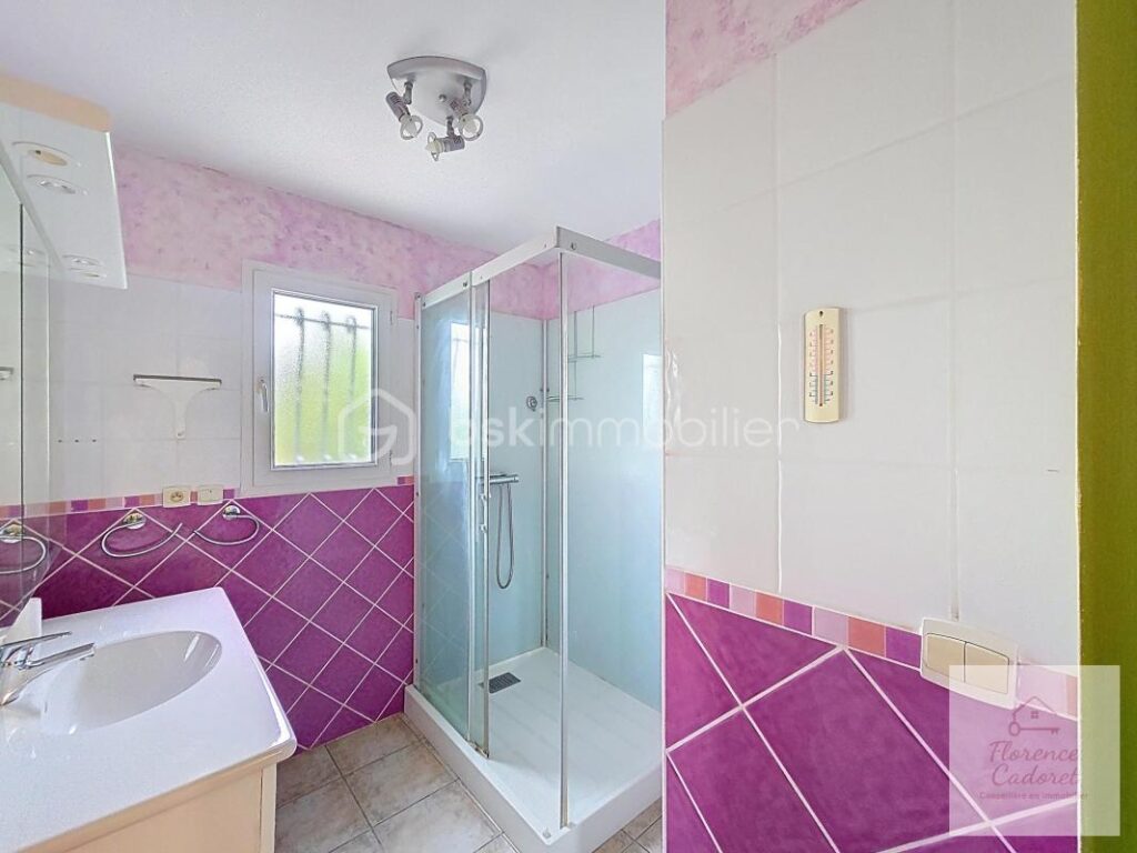 VILLA RECENTE A 10 MIN D&rsquo;UZES – 4 pièces – 3 chambres – 112 m²