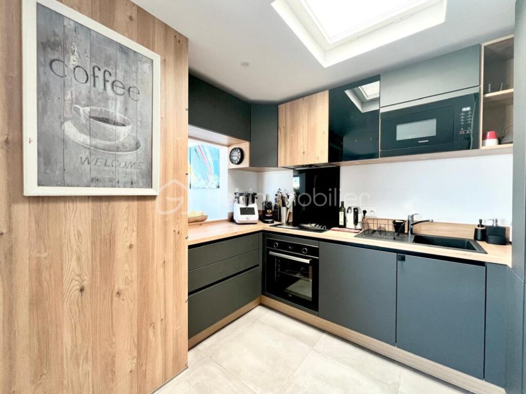 Appartement d&rsquo;exception au Port de CARNON-PLAGE – 3 pièces – 1 chambre – 64 m²