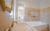 Demeure de caractère avec vue mer, piscine et multiples logements indépendants – 9 pièces – 6 chambres – 319 m²