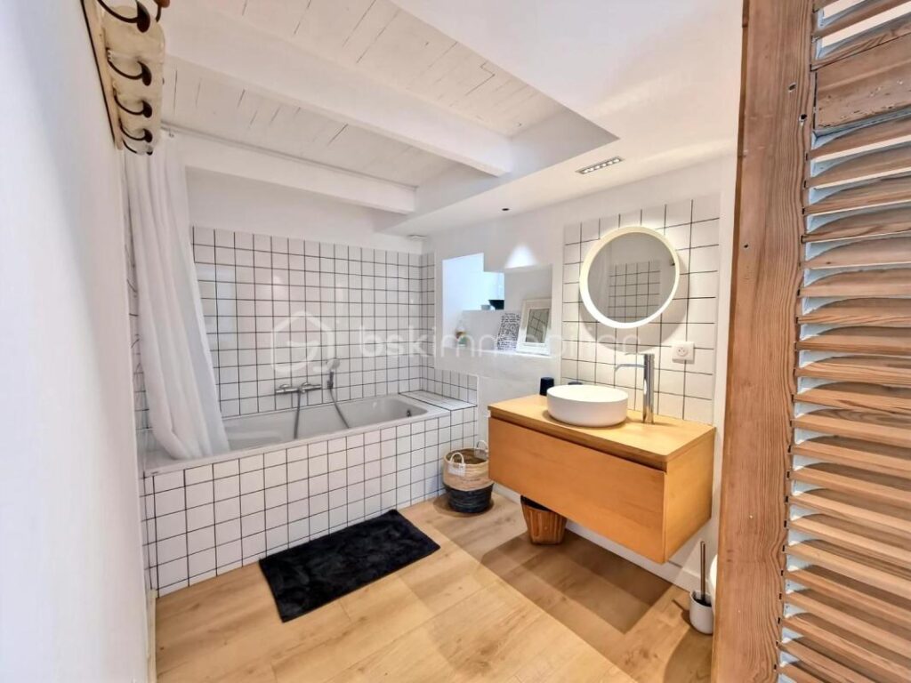 Treffiagat – Maison de famille entre mer et lumière – à 345 m de la plage, grande terrasse – 4 pièces – 3 chambres – 115 m²