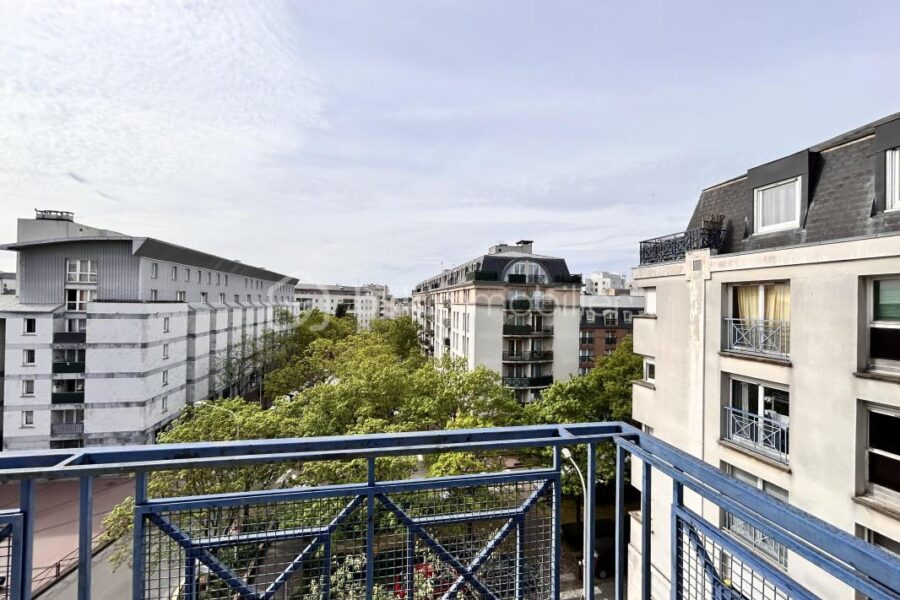 Appartement à vendre à Creteil — Vue sur la ville — photo 11