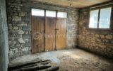 Maison avec vue panoramique sur la campagne gardoise – 4 chambres, dépendances et grand terrain arboré – 5 pièces – 4 chambres – 105 m²