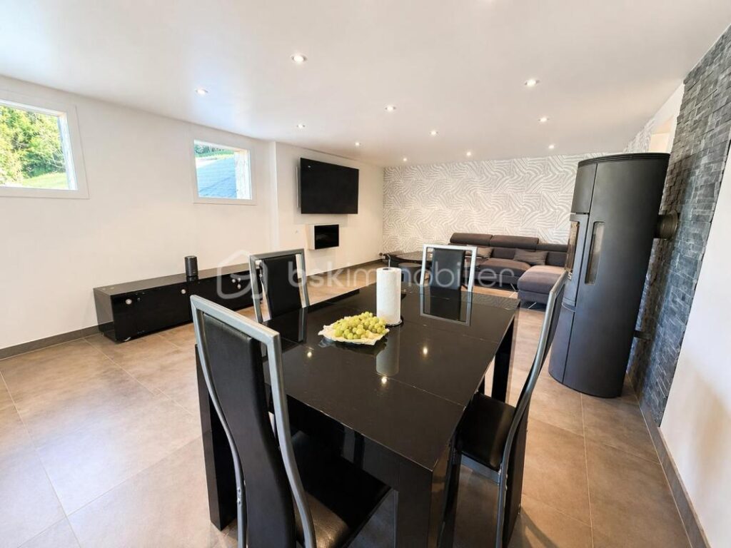 🏡 Maison avec vue exceptionnelle – Havre de paix au pied du Vercors à 20 min de Grenoble (Saint Quentin sur Isère) – 4 pièces – 2 chambres – 134 m²