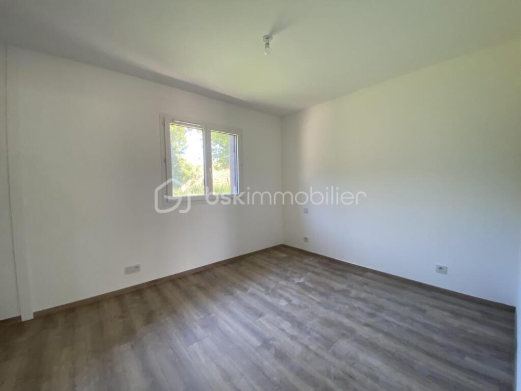 Maison individuelle 6 pièces à Sillingy – 7 pièces – 4 chambres – 130 m²