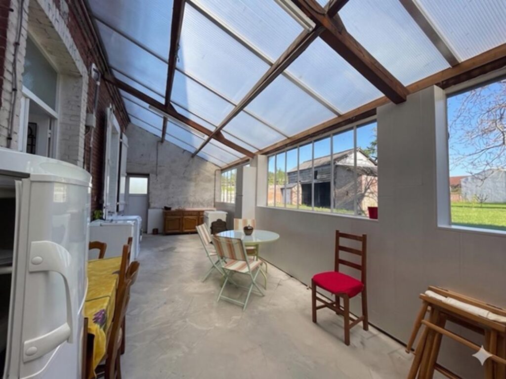 Maison individuelle avec terrain clos – 5 pièces – 3 chambres – 158 m²