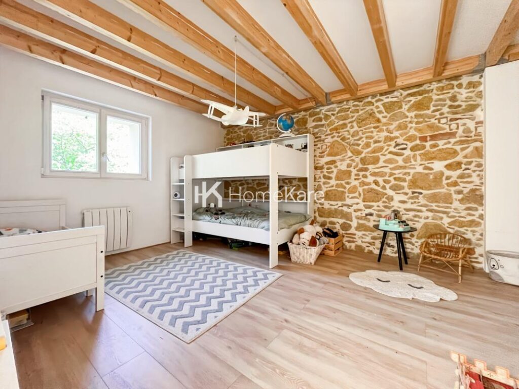 VERITABLE HAVRE DE PAIX EN CAMPAGNE – 5 pièces – 4 chambres – 175 m²