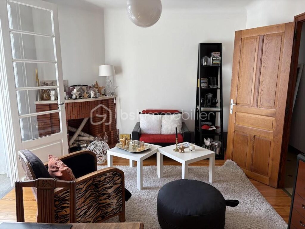Maison Type T4 + Appart T2 – 13 pièces – 4 chambres – 276 m²