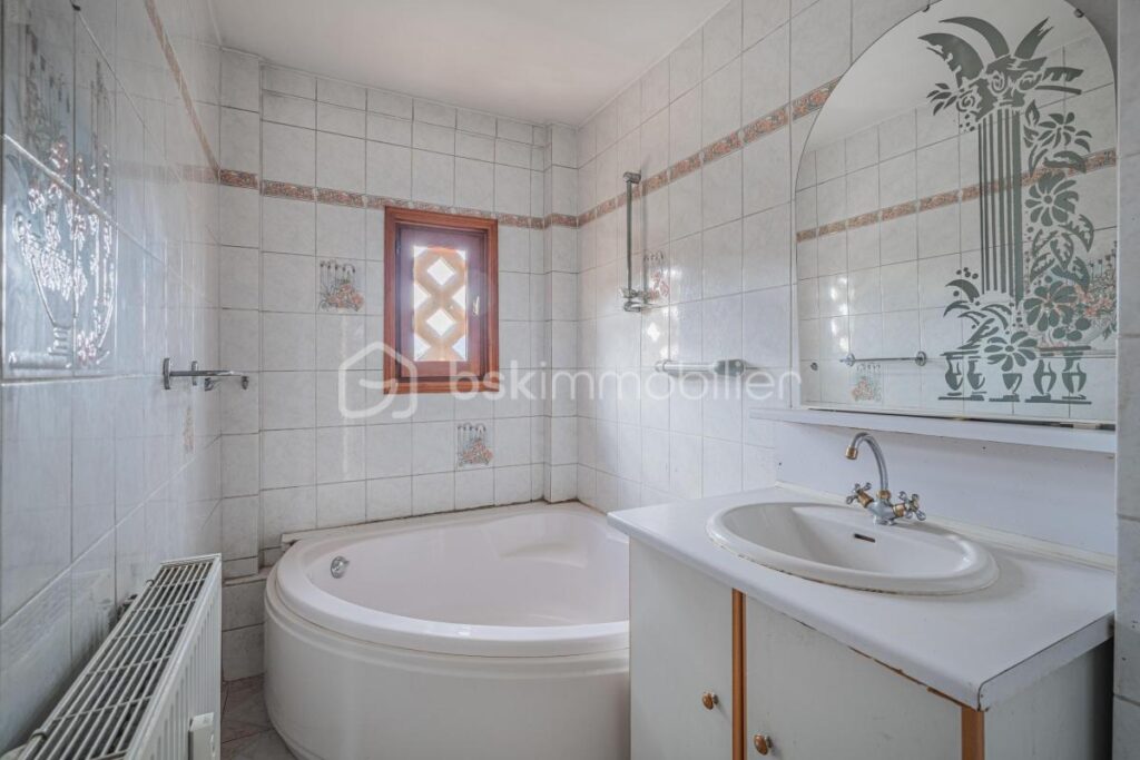 Appartement lumineux avec balcon et vue dégagée – 3 pièces – 1 chambre – 59 m²