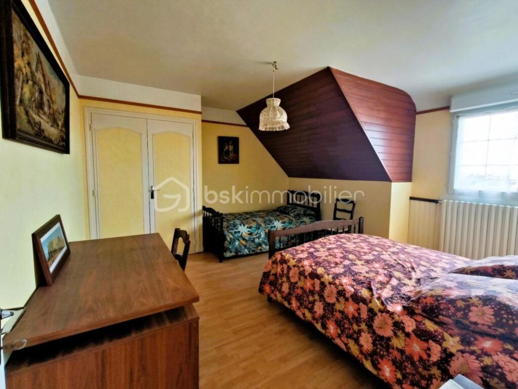 Maison néo-bretonne avec vue mer à Kerlouan – 5 pièces – 3 chambres – 117 m²