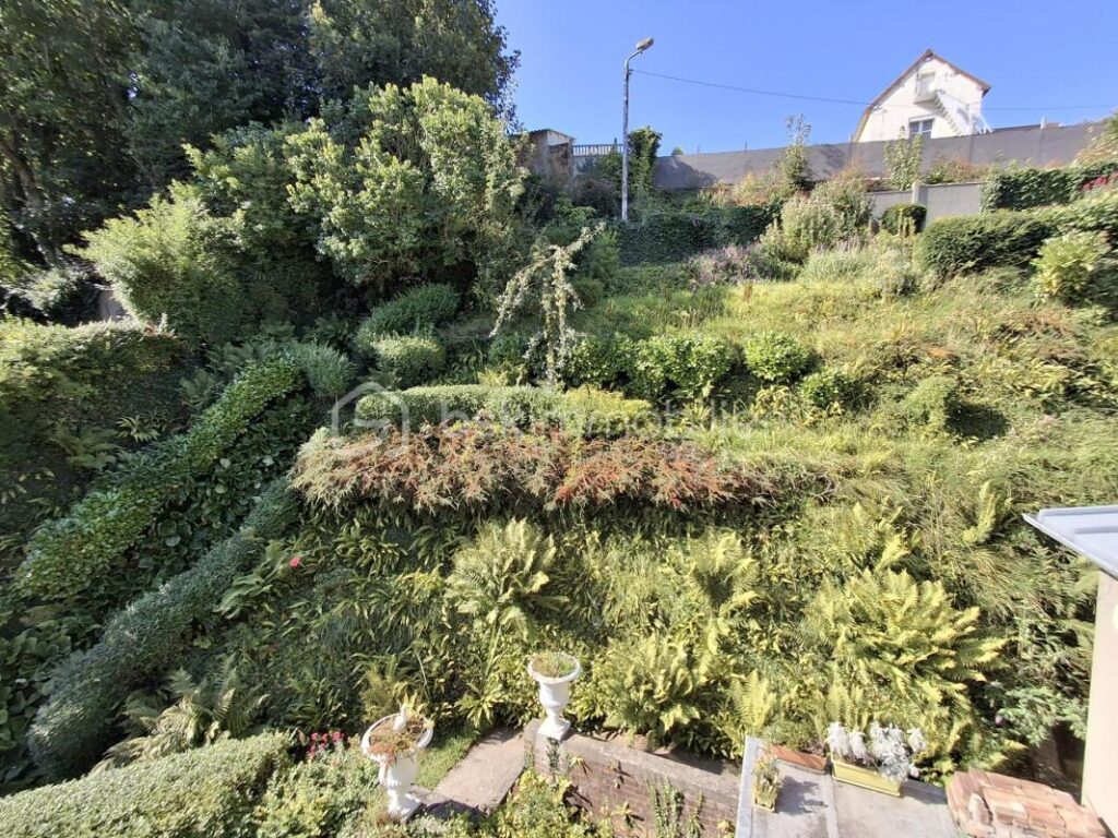 ***APPARTEMENT TYPE LOFT 2 CHAMBRES & CAVE PRES DU CENTRE VILLE DE DIEPPE*** – 3 pièces – 2 chambres – 66 m²