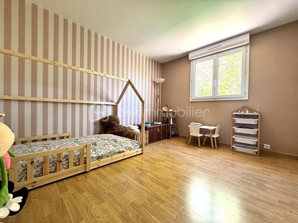 Marolles-en-Hurepoix – 6 pièces – 4 chambres – 178 m²