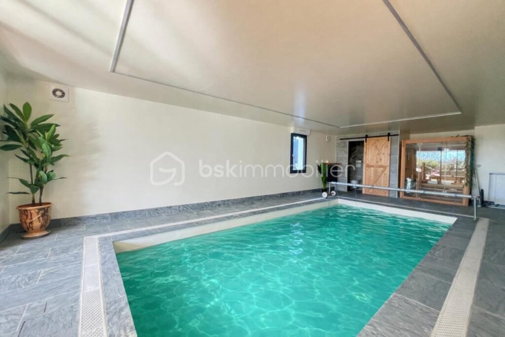 DOMAINE D’EXCEPTION 215m² – VUE CÉVENNES – SPA & GÎTE – 8 pièces – 4 chambres – 215 m²