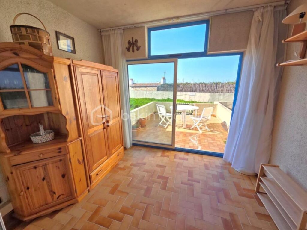 Studio 25m² face à la mer OUEST terrasse 12m² parking – 1 pièce – NR chambres – 25 m²