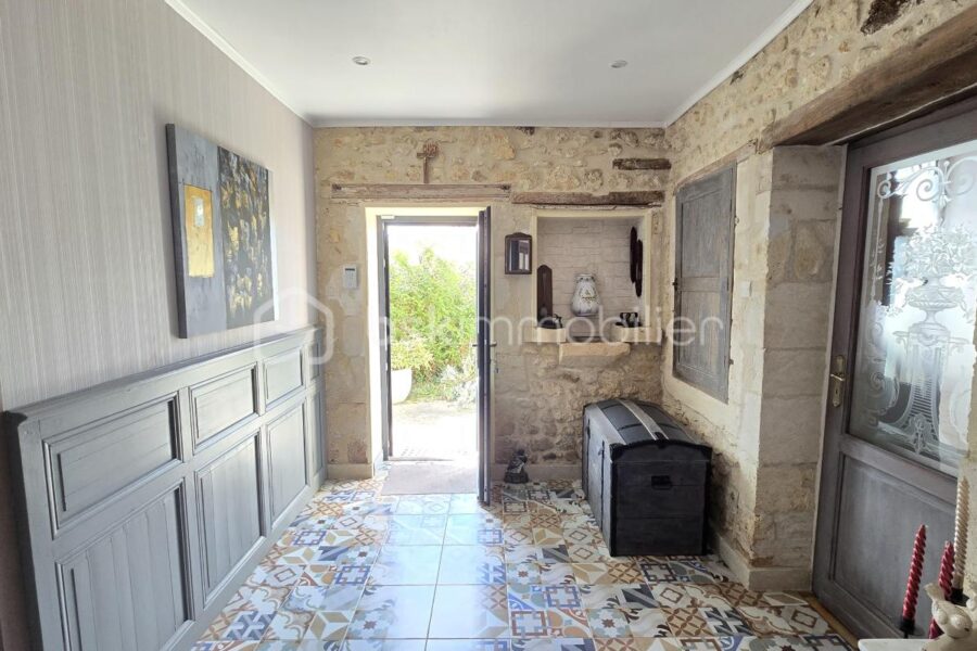 Maison à vendre à Saint bonnet sur gironde
