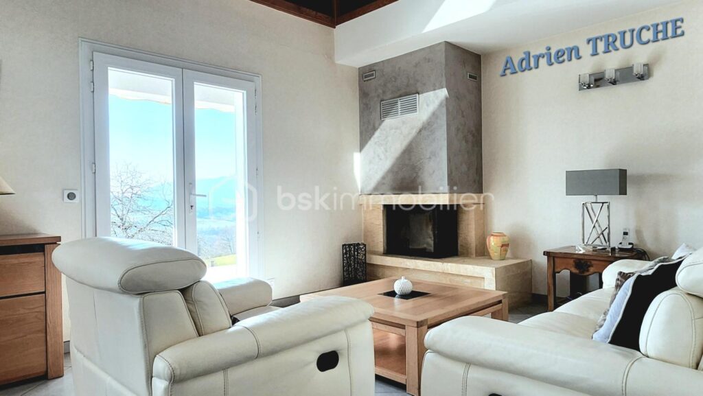 Magnifique cadre panoramique à découvrir – 5 pièces – 3 chambres – 125 m²