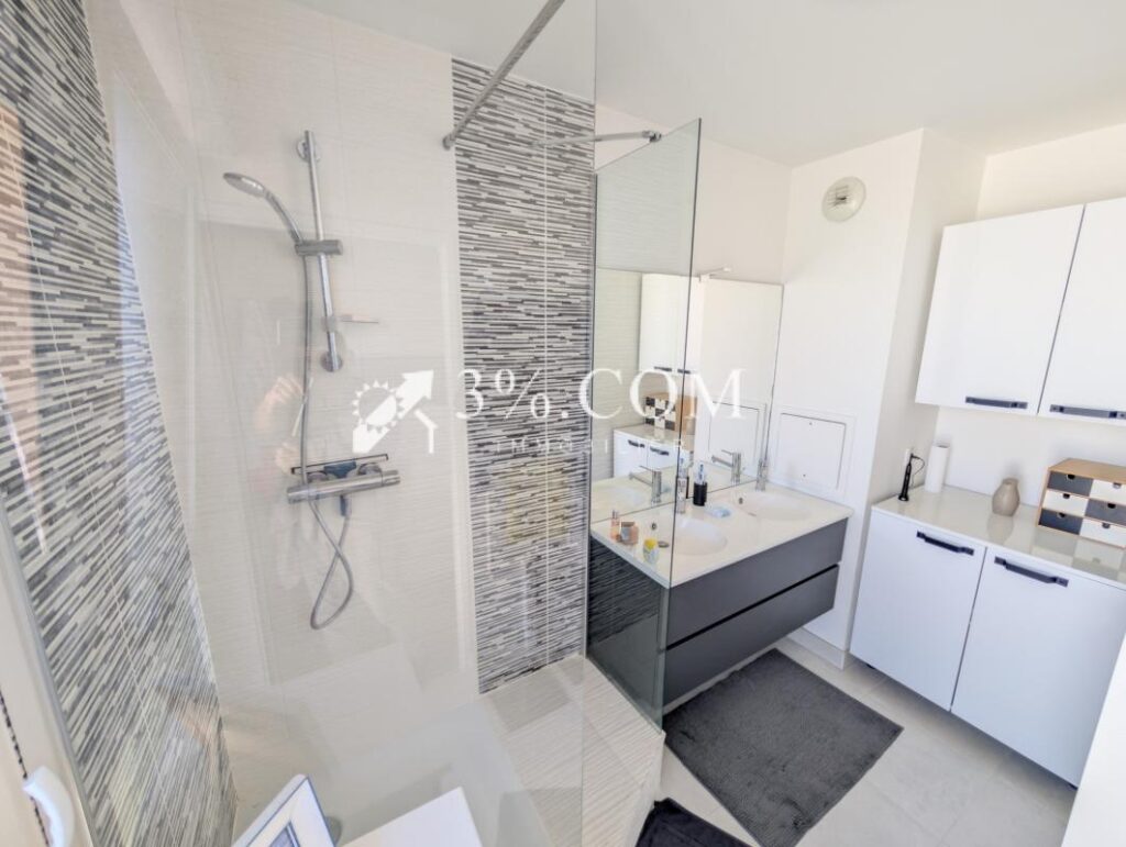 Poissy : grand appartement à vendre avec Jean-Marc DUTREIL – 4 pièces – 3 chambres – 92 m²