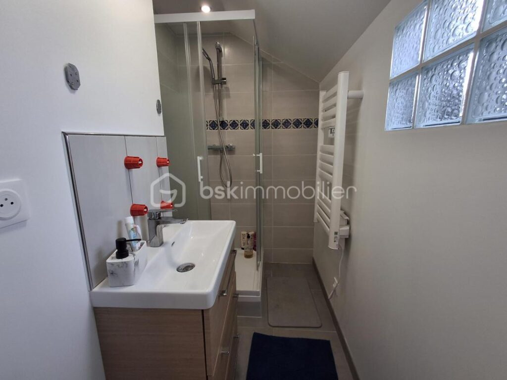 ***APPARTEMENT 3 PIECES – DIEPPE CENTRE – REFAIT A NEUF EN 2025*** – 3 pièces – 1 chambre – 26 m²