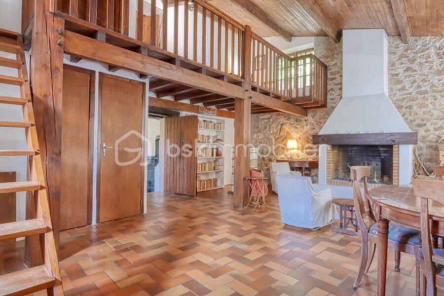 Maison à vendre à Le chambon sur lignon
