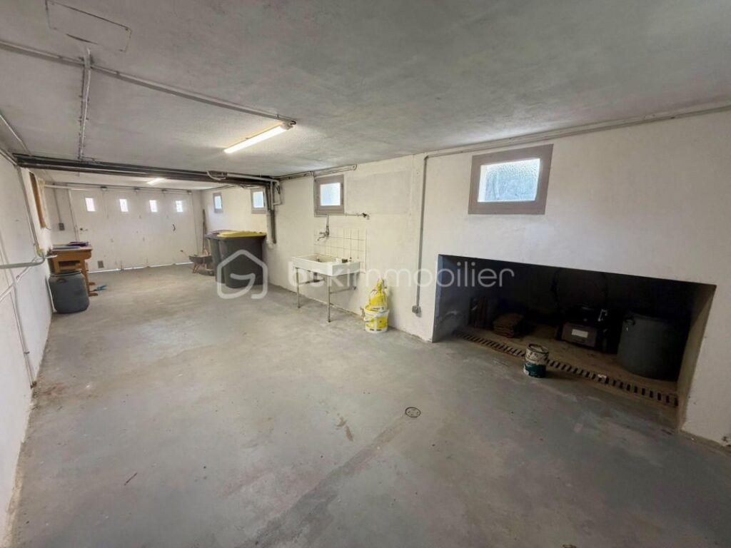 Maison 3 chambres – Vue dégagée sur la Côte Roannaise – Garage – Villerest (42) – 4 pièces – 3 chambres – 83 m²