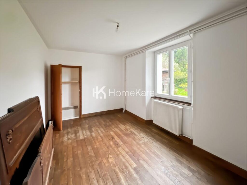 UNE VUE IMPRENABLE SUR LA VALLÉE – 7 pièces – 6 chambres – 180 m²