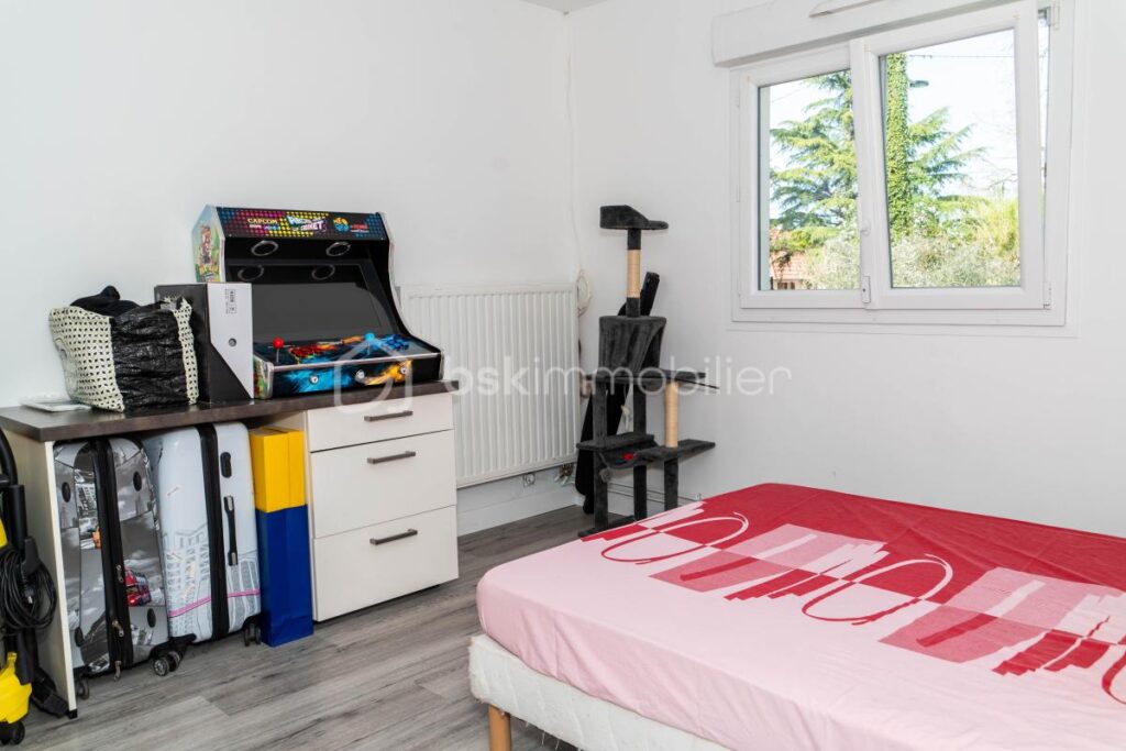 Maison 6 pièces – 4 chambres – Piscine – 6 pièces – 4 chambres – 129 m²