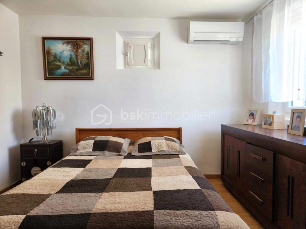 Villa provençale avec grand garage – 4 pièces – 3 chambres – 105 m²