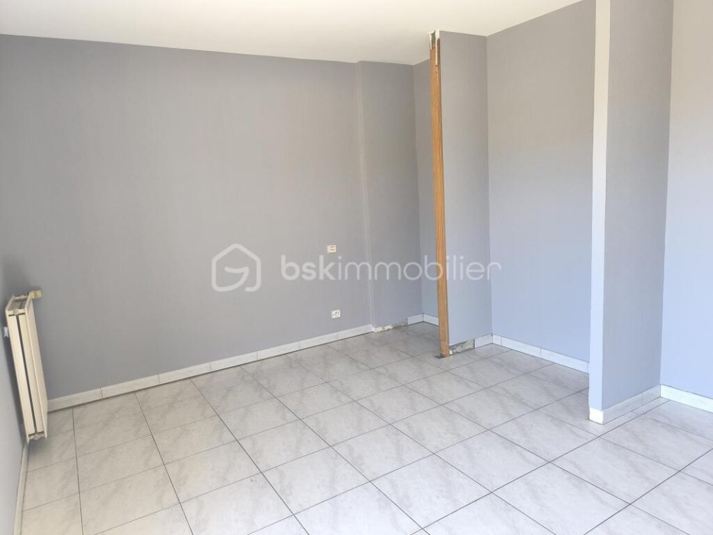 Exclusivité ! Bien rare – Maison familiale 151 m² sur 1 887 m² – 4 chambres – Vue dégagée – 6 pièces – 4 chambres – 151 m²