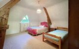 PAVILLON SUR SOUS SOL COMPLET – 8 pièces – 4 chambres – 178 m²