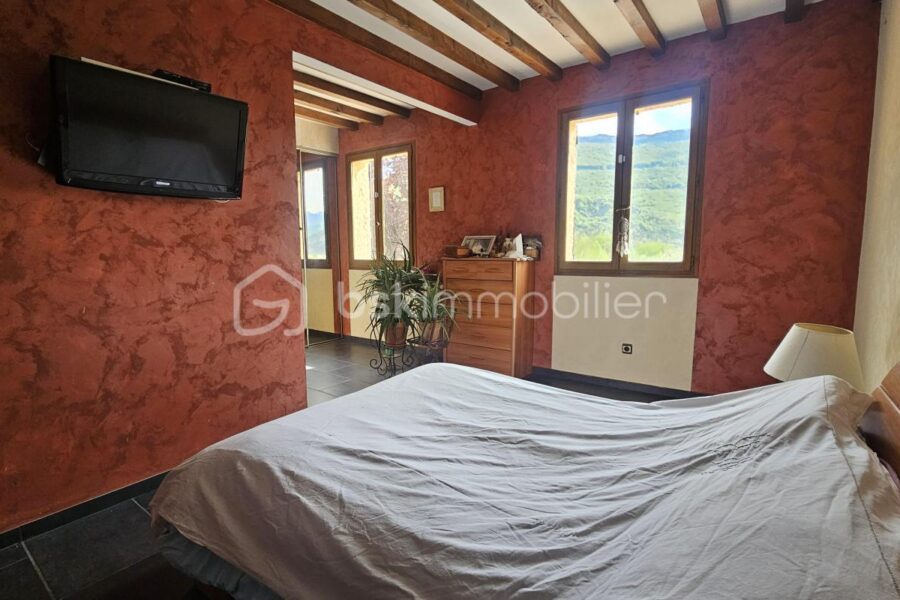 Maison à vendre à La batie montsaleon