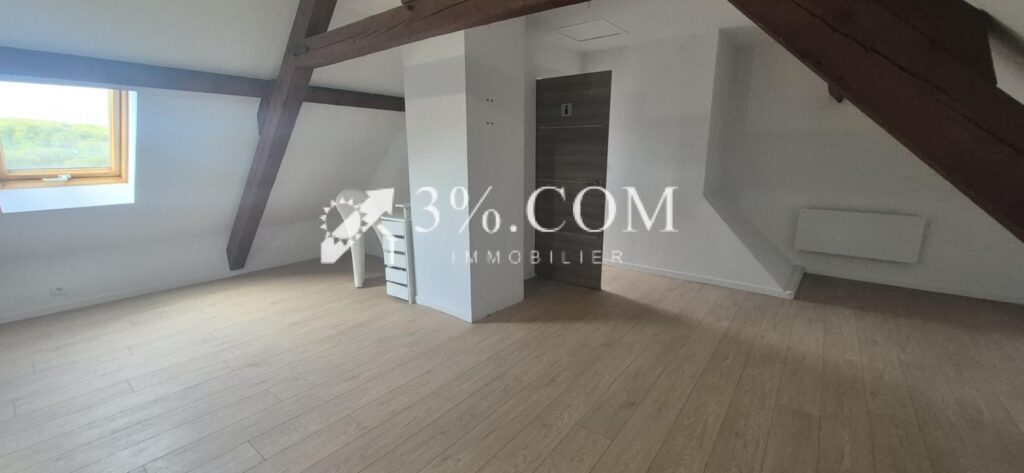Maison sans travaux de 106 m2 – 6 pièces – 3 chambres – 106 m²