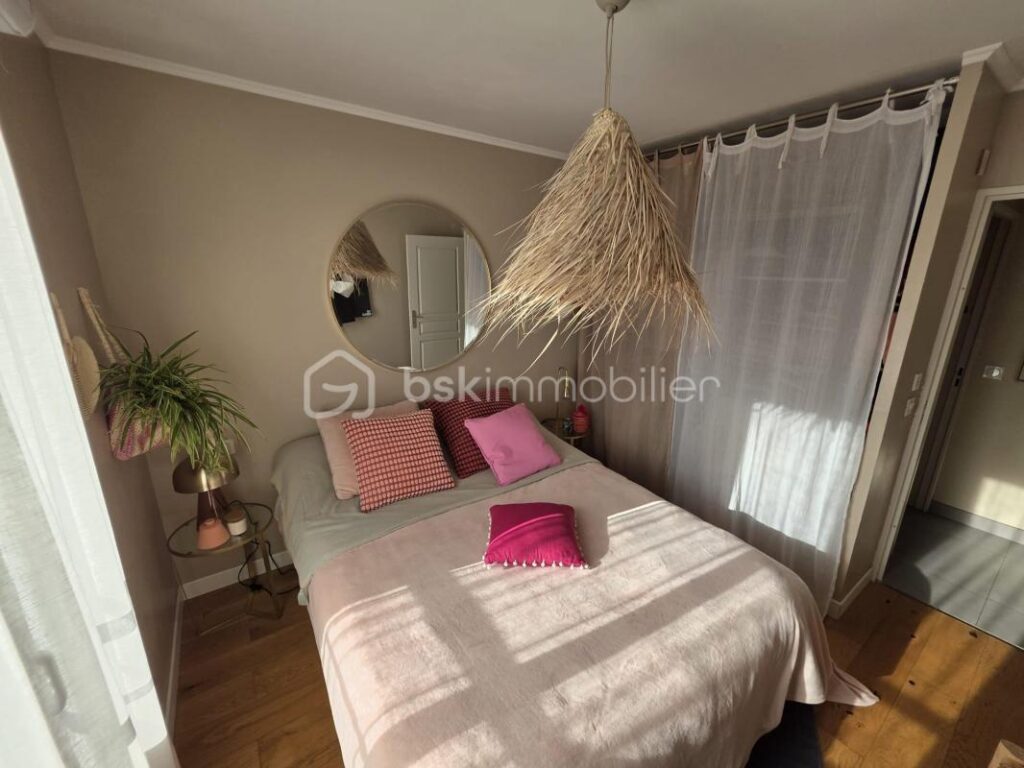 Nice – Corniche Fleurie | 3 pièces 66 m² | Terrasse 16 m² | Vue panoramique | Garage | Piscine – 3 pièces – 2 chambres – 66 m²