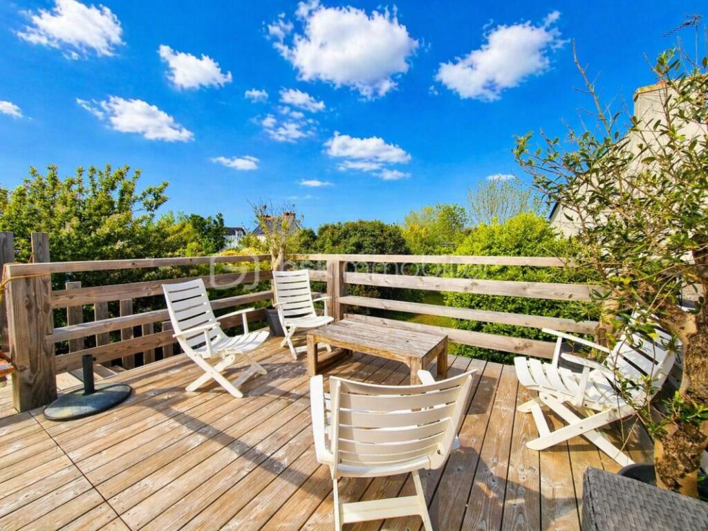 Treffiagat – Maison de famille entre mer et lumière – à 345 m de la plage, grande terrasse – 4 pièces – 3 chambres – 115 m²