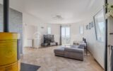MAISON FAMILIALE AVEC VUE DÉGAGÉE, AU CALME DANS UN CADRE EXCEPTIONNEL PROCHE COMMODITÉS – 8 pièces – 5 chambres – 241 m²