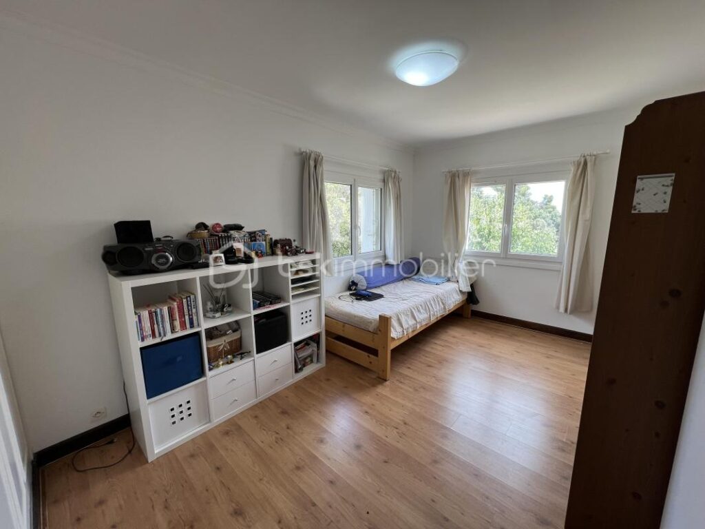 VILLA T7 MONTPELLIER 180m2 – 9 pièces – 5 chambres – 180 m²
