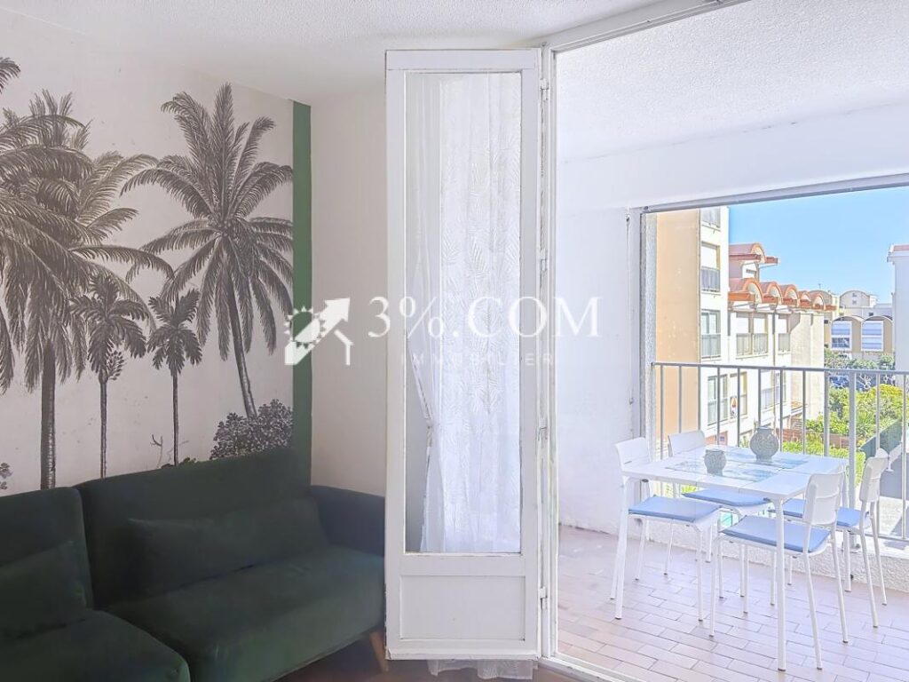 Appartement 2 pièces, balcon, vue port & place de parking, R – 2 pièces – 1 chambre – 24 m²