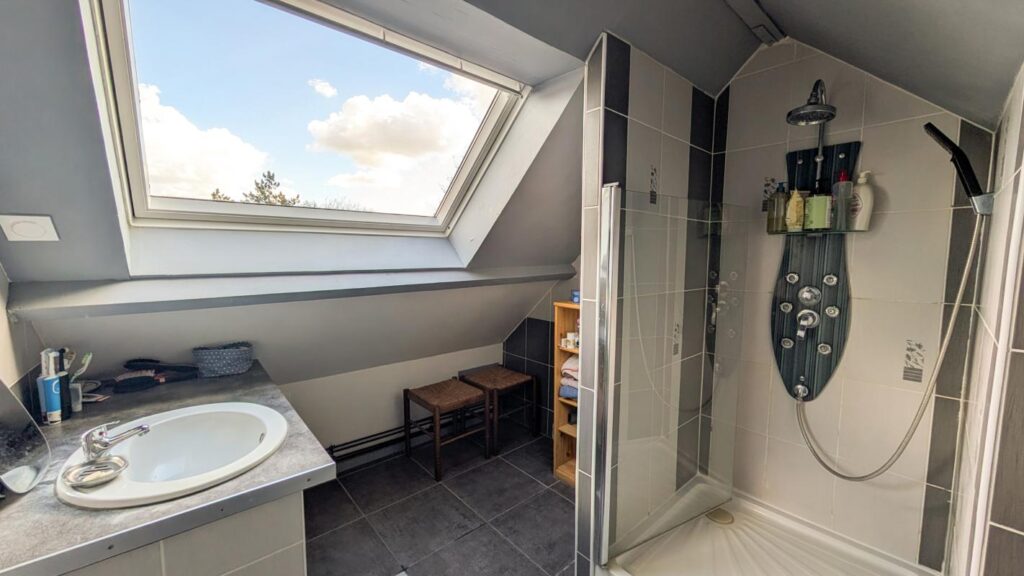 Maison individuelle de 102 m²,3 chambres,Jardin vue campagne – 5 pièces – 3 chambres – 102 m²