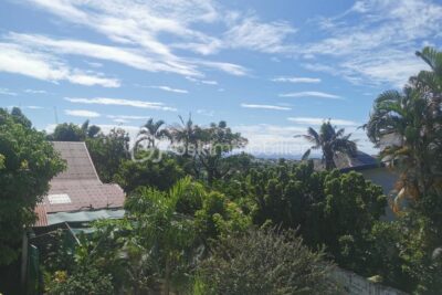 Maison bien entretenue à Saint-Benoit – 5 pièces – 3 chambres – 149 m²