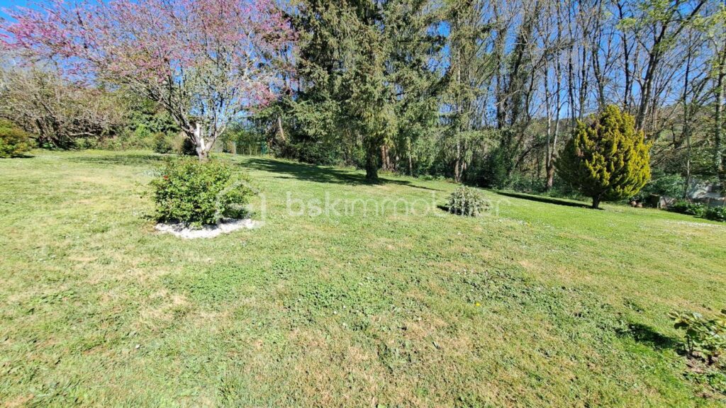 Corps de ferme – 4 pièces – 3 chambres – 136 m²