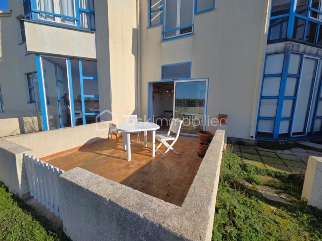 Studio 25m² face à la mer OUEST terrasse 12m² parking – 1 pièce – NR chambres – 25 m²