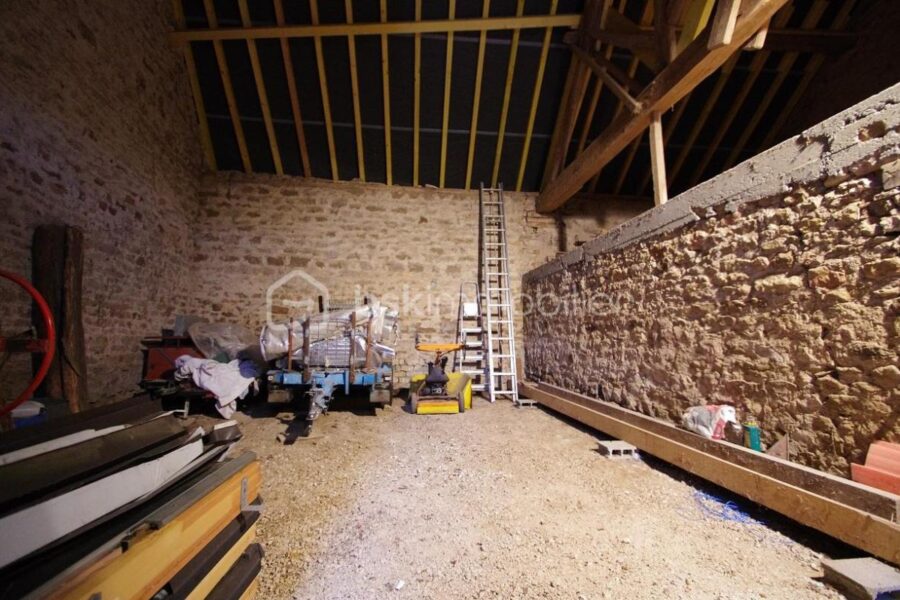Maison à vendre à Clomot